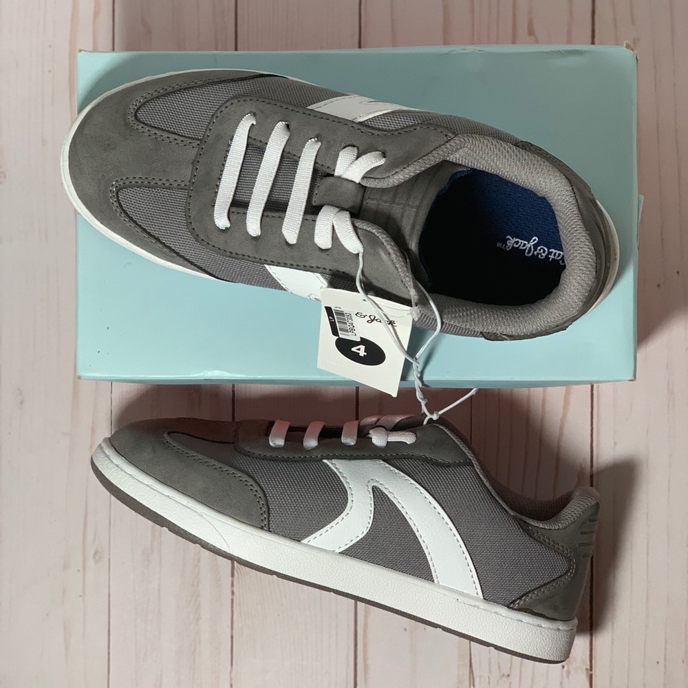 🔥💥😮Cat & Jack Big Boy Grey Bobby Sneakers